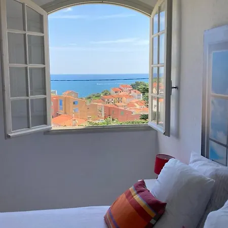 Un Jardin Terrasse Sur La Port Vendres