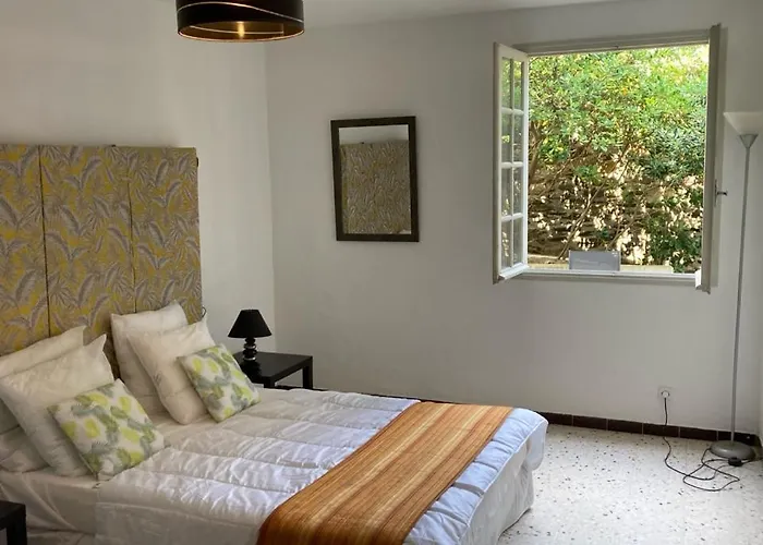 Un Jardin Terrasse Sur La Appartement *